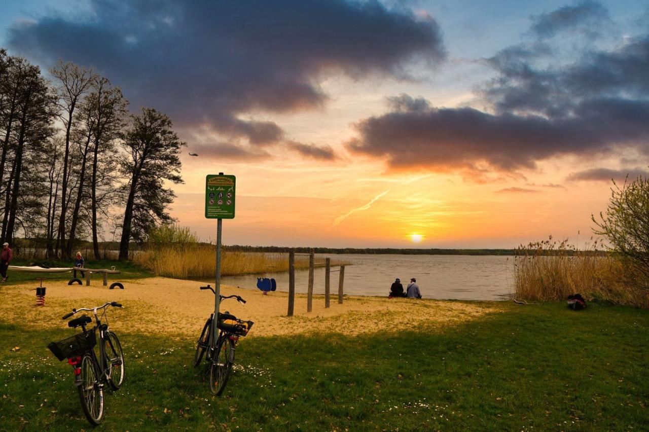 Geraumiges Familienfreundliches Ferienhaus 70 Qm I Strandnah I Terrasse I 2 Schlafzimmer I Nahe Werbellinsee Joachimsthal Zewnętrze zdjęcie